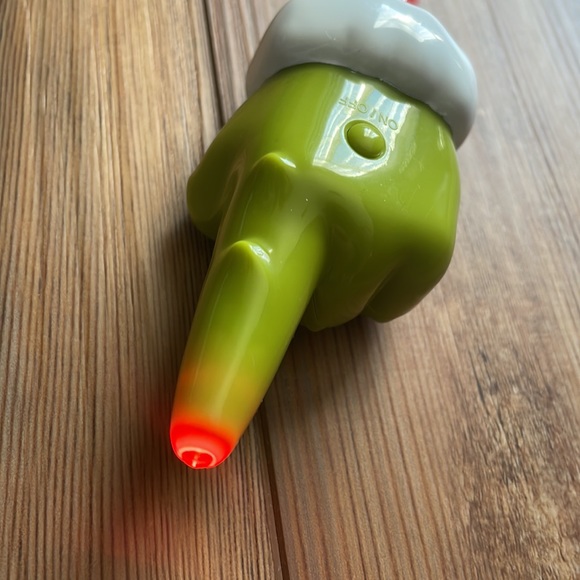 Grinch LED Pointer - Picture 7 of 10